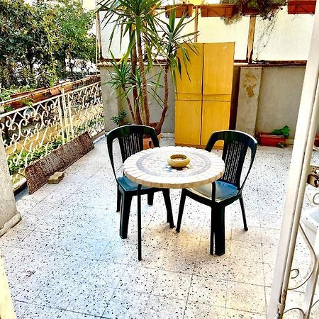 كروتوني Rooms Lungomare المظهر الخارجي الصورة