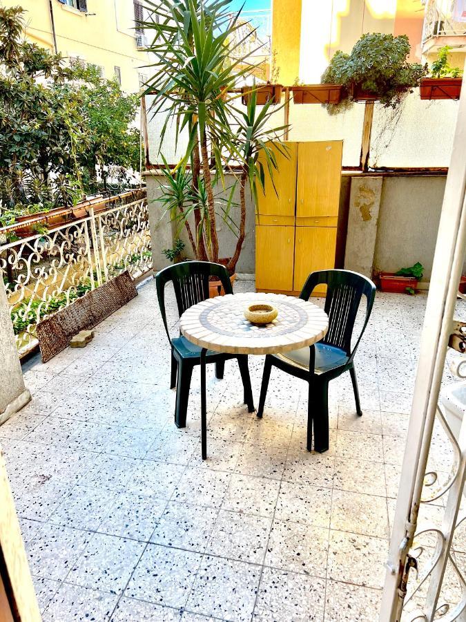 كروتوني Rooms Lungomare المظهر الخارجي الصورة